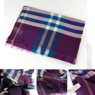 BURBERRY Scarf-3